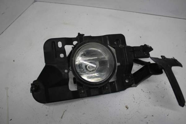 FEU ANTIBROUILLARD NISSAN PIXO 2008-2013 - Vue 1